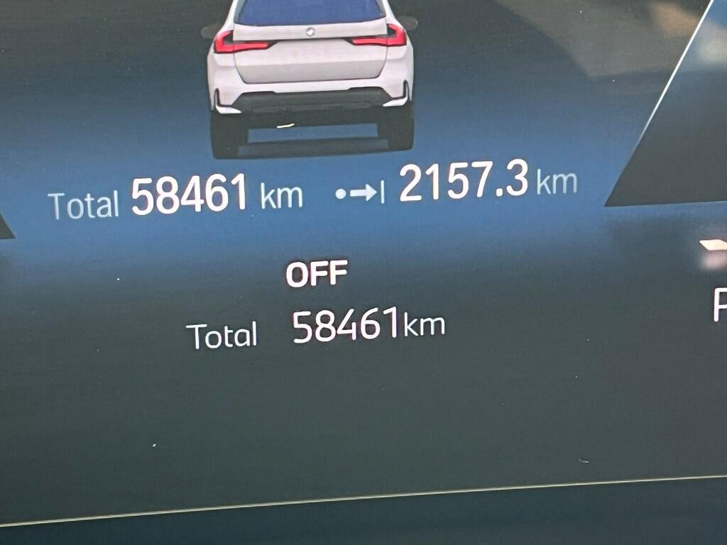 BMW X1 xdrive20d mhev 48V auto