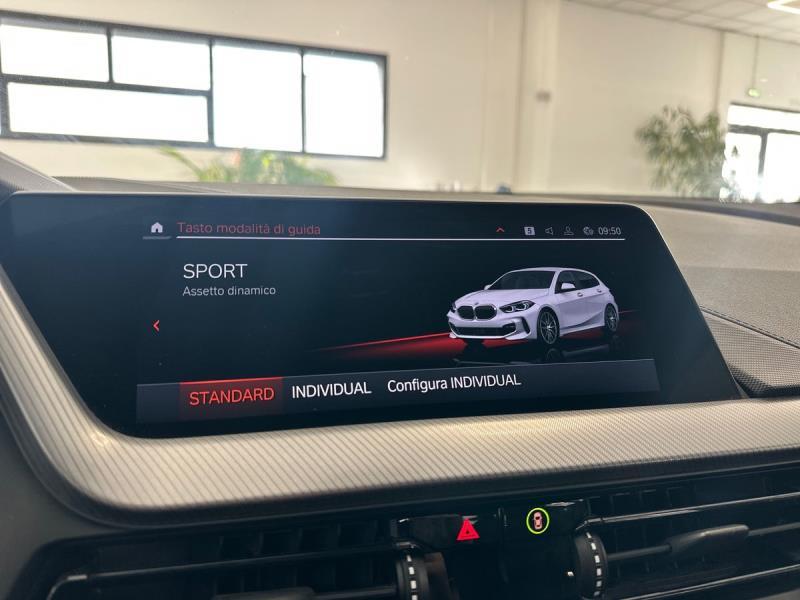 BMW Serie 1 116d Msport auto