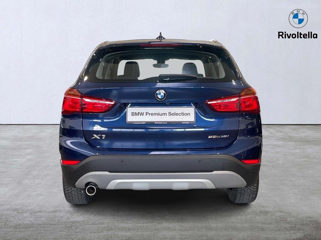 BMW X1 sdrive18i xLine 140cv auto 7m
