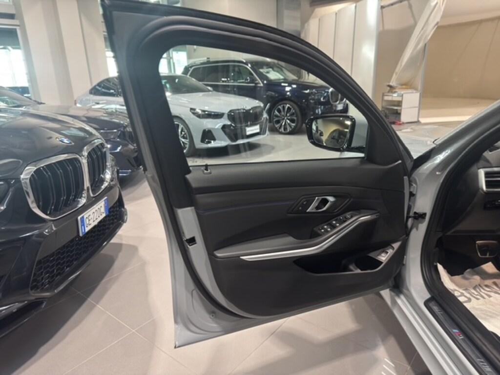 BMW Serie 3 320d Touring mhev 48V Msport xdrive auto