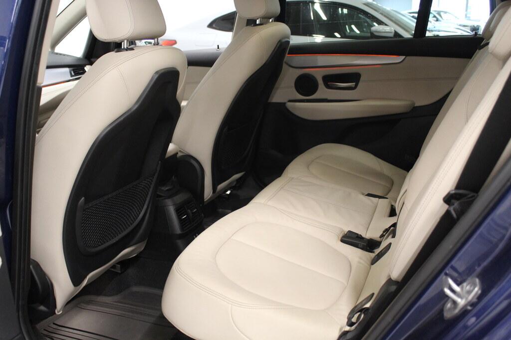 BMW Serie 2 220d Gran Tourer xdrive Business 5p.ti auto my20