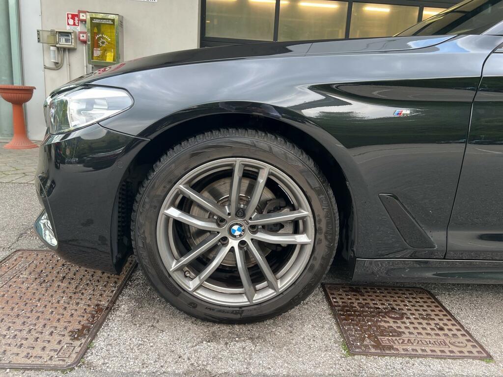 BMW Serie 5 520d Touring xdrive Msport auto