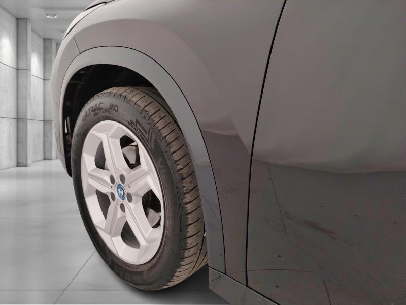 BMW iX1 edrive 20 X-Line