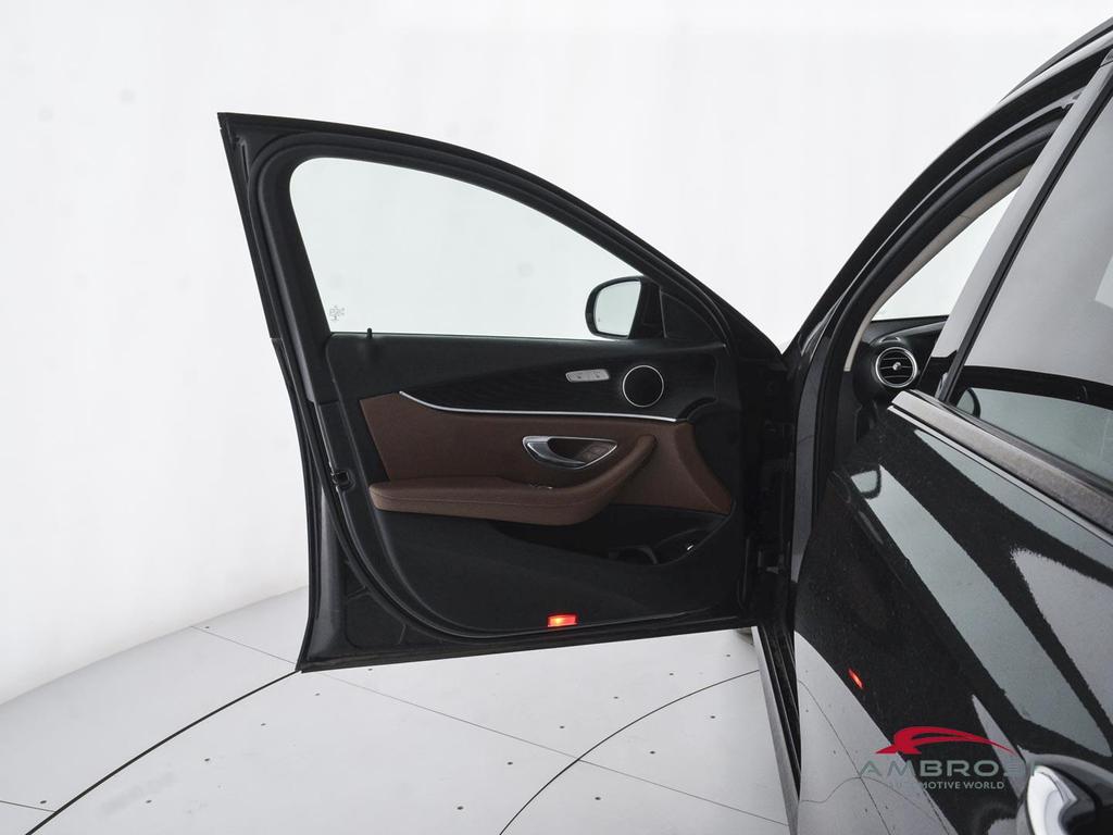 Mercedes Classe E 220 d Premium Plus 4matic auto my20