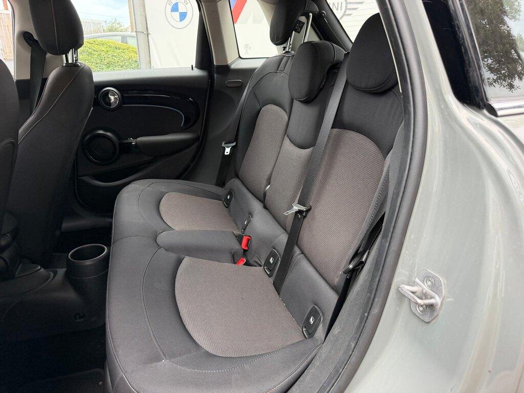 Mini Cooper 1.5 TwinPower Turbo Cooper Business DCT