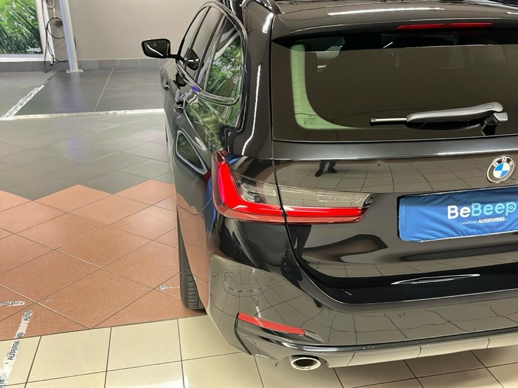 BMW Serie 3 318d Touring mhev 48V auto