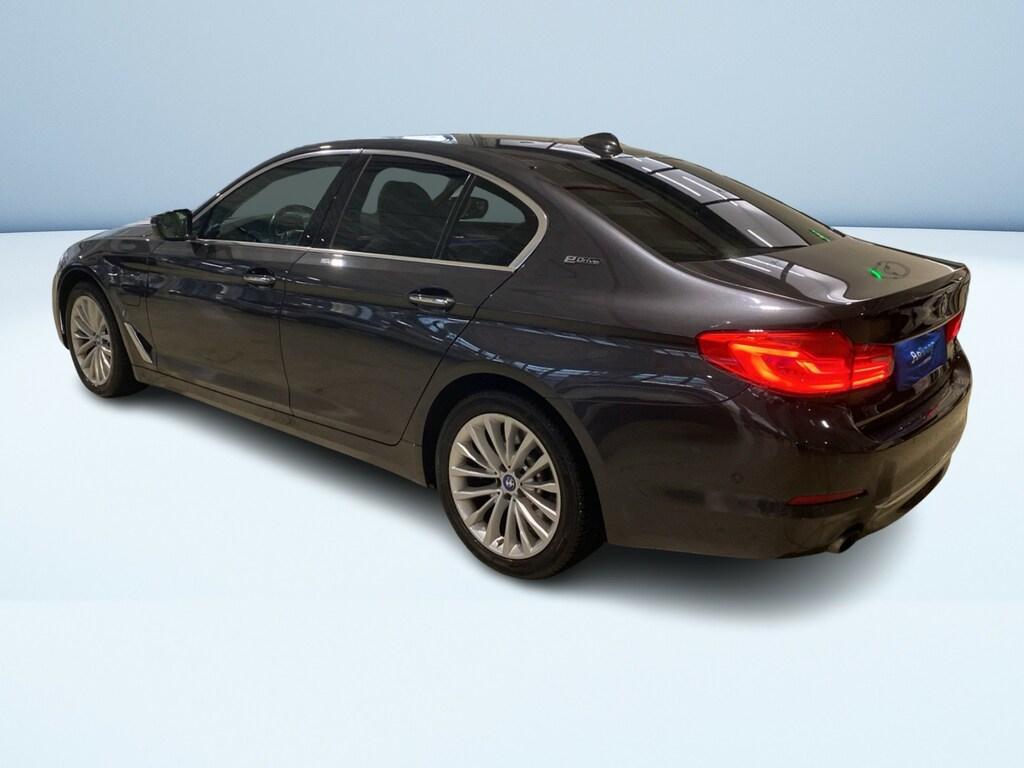 BMW Serie 5 530e Luxury auto