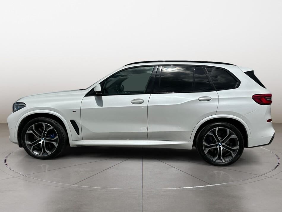 BMW X5 xdrive40d mhev 48V Msport auto