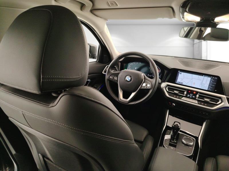 BMW Serie 3 320d Touring mhev 48V xdrive Sport auto