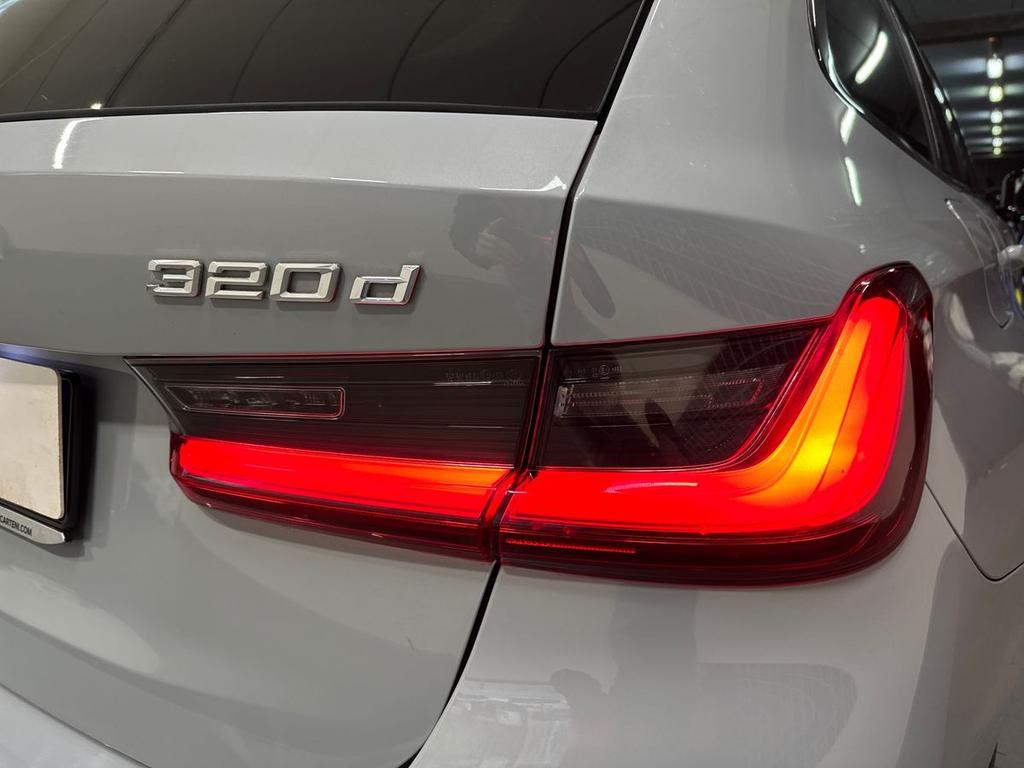 BMW Serie 3 320d Touring mhev 48V Msport xdrive auto