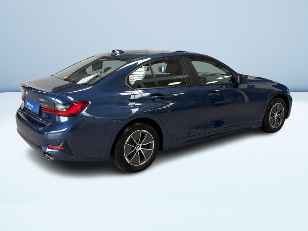 BMW Serie 3 318d mhev 48V auto