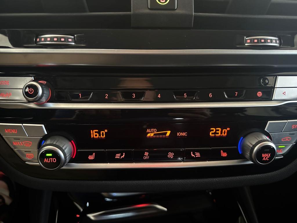 BMW X3 xdrive20d mhev 48V xLine auto
