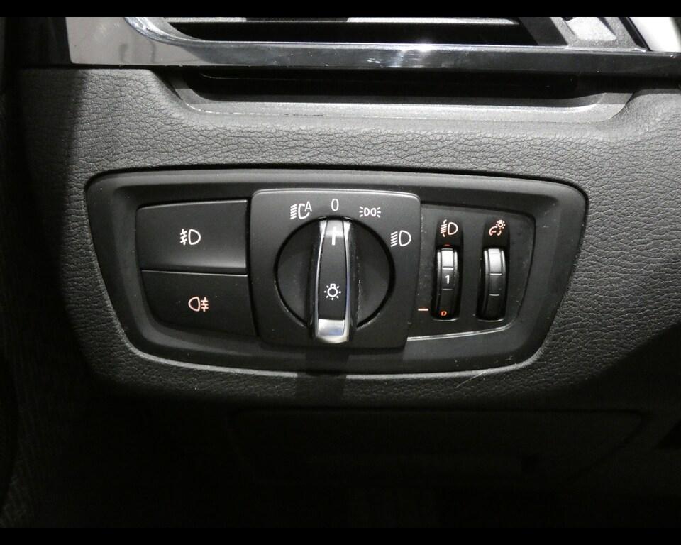 BMW X1 sdrive18i Advantage 136cv auto