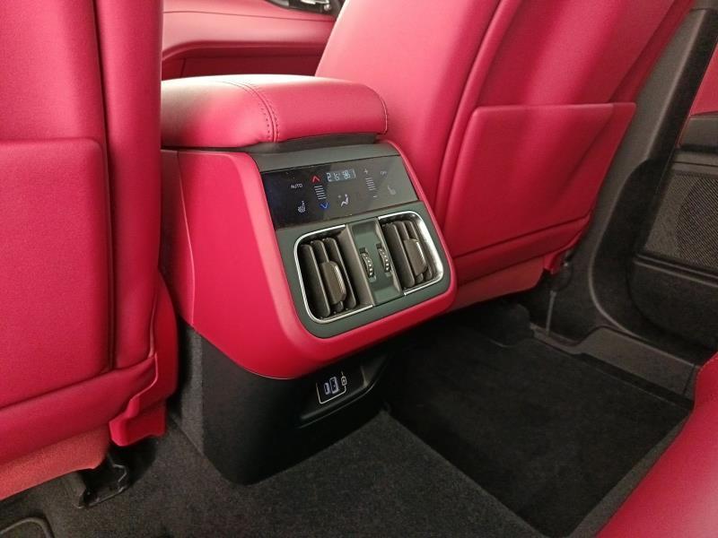 Maserati Levante Grecale 3.0 V6 Trofeo 530cv auto