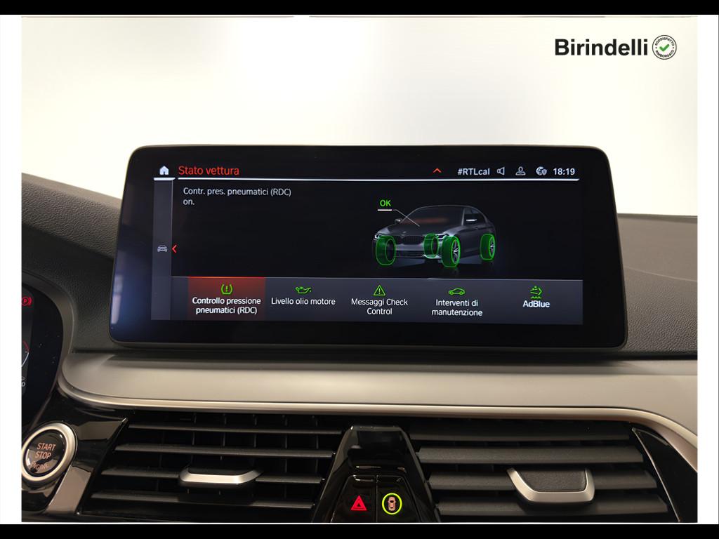 BMW Serie 5 520d mhev 48V xdrive Business auto