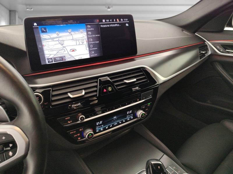 BMW Serie 5 520d mhev 48V Msport auto