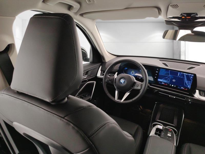 BMW iX1 edrive 20 X-Line