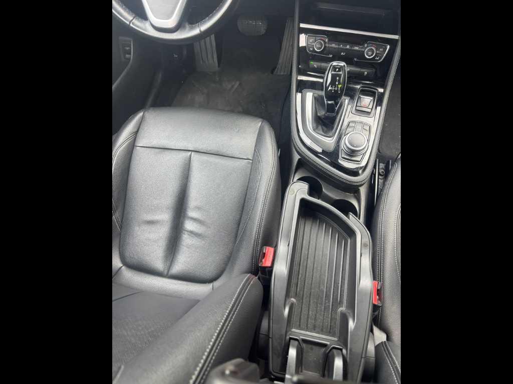 BMW Serie 2 216d Active Tourer Luxury auto