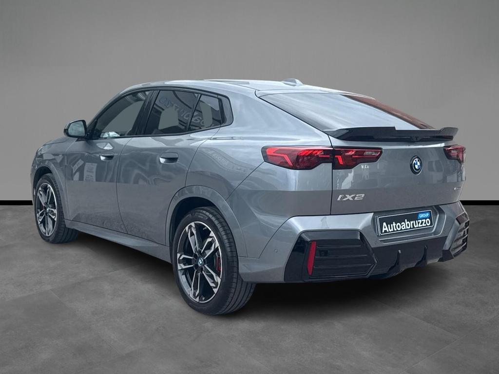 BMW iX2 edrive 20 MSport Pro