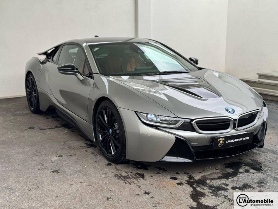 BMW i8 Coupe 1.5 auto