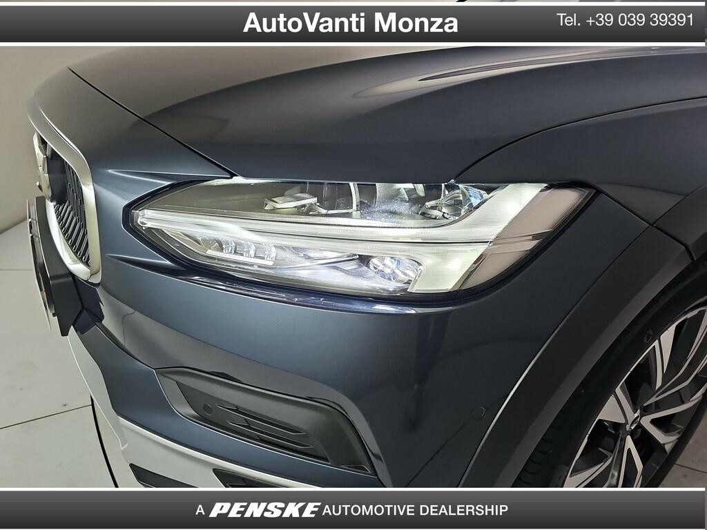 Volvo V90 Cross Country 2.0 b4 Plus awd auto