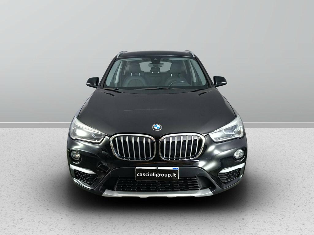 BMW X1 sdrive18d xLine auto my18