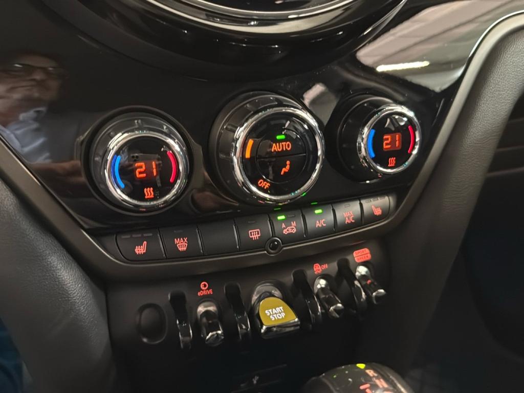 Mini Cooper SE Countryman Mini Countryman 1.5 Cooper SE Business all4 auto