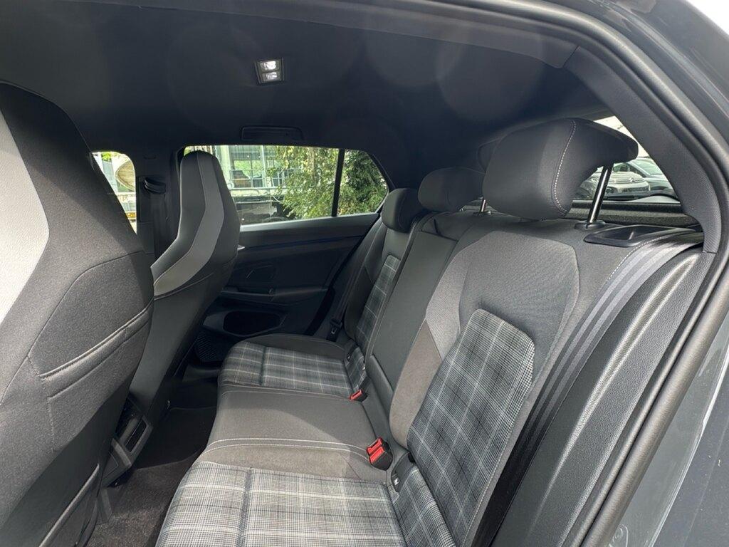 Volkswagen Golf 2.0 tdi GTD 200cv dsg