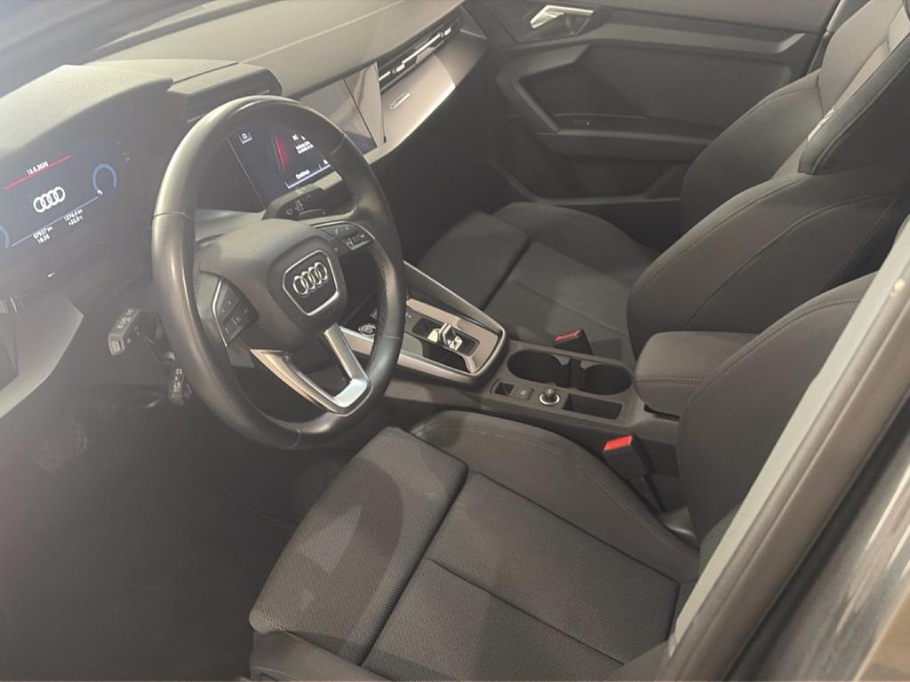 Audi A3 Sedan 35 2.0 tdi S line edition s-tronic