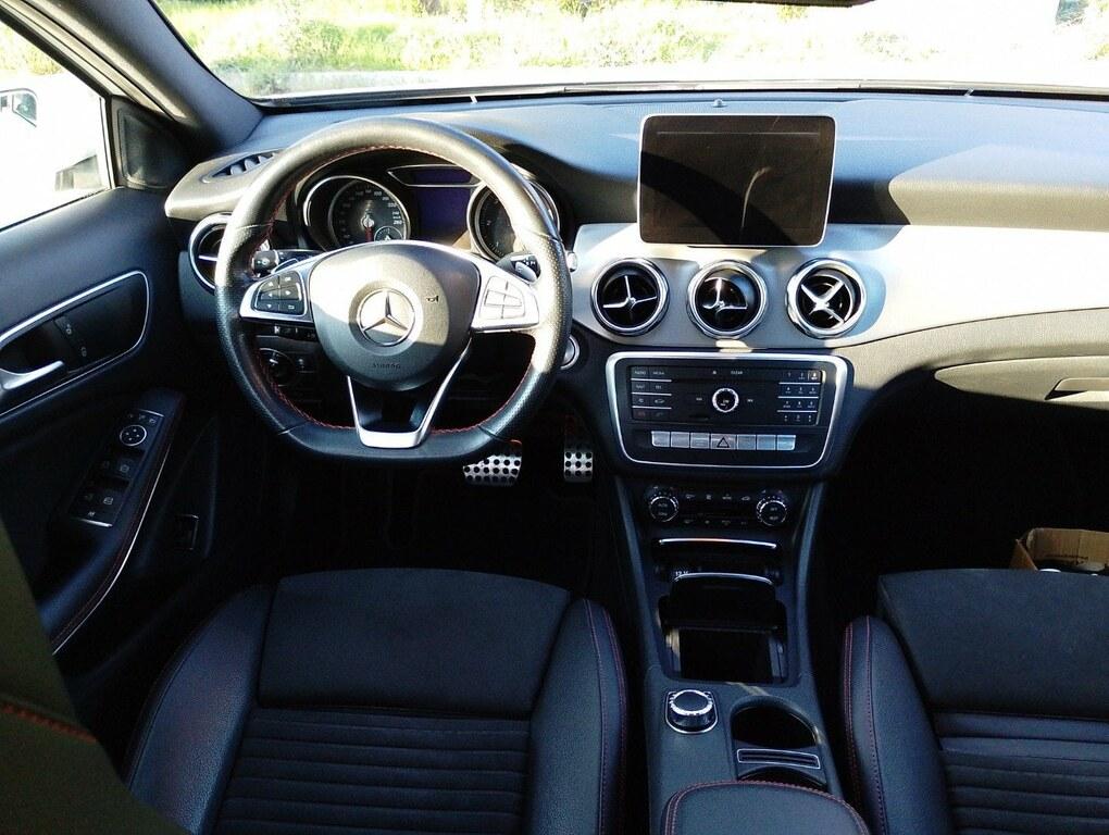 Mercedes GLA 200 d Premium 4matic auto