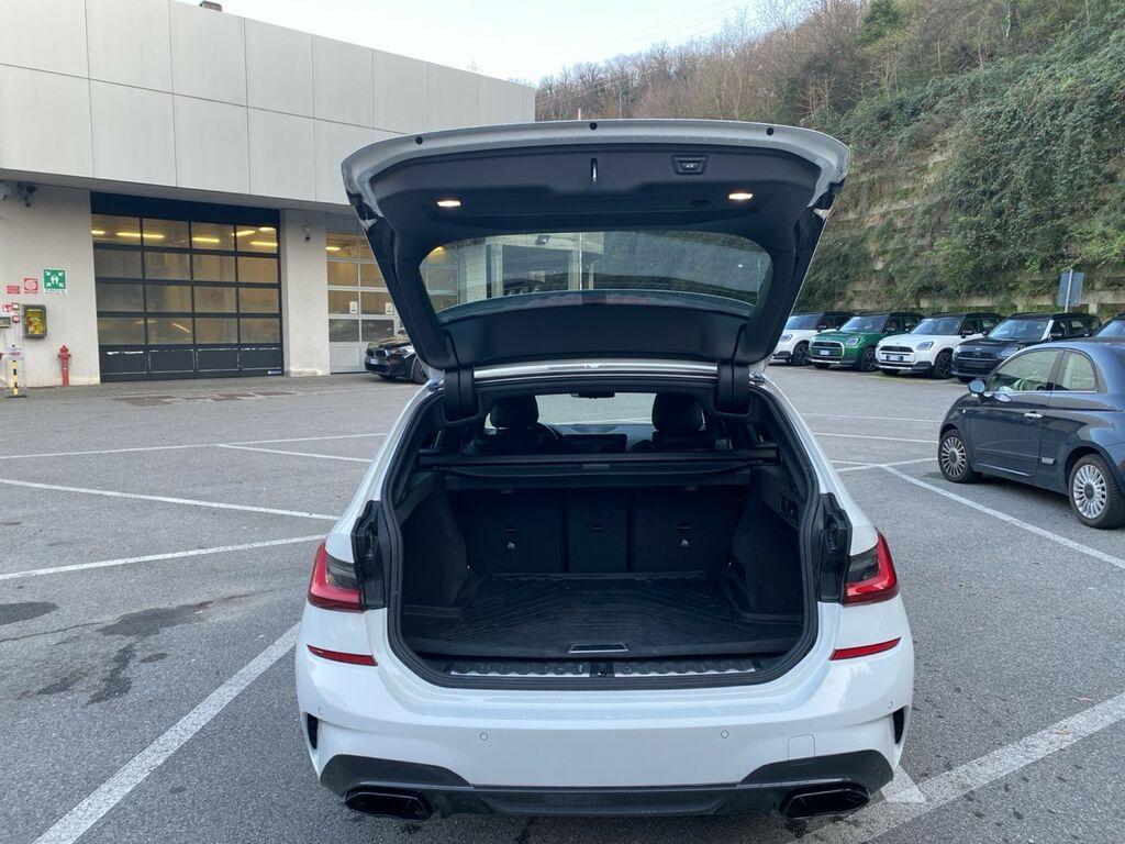 BMW Serie 3 M M340d Touring mhev 48V xdrive auto
