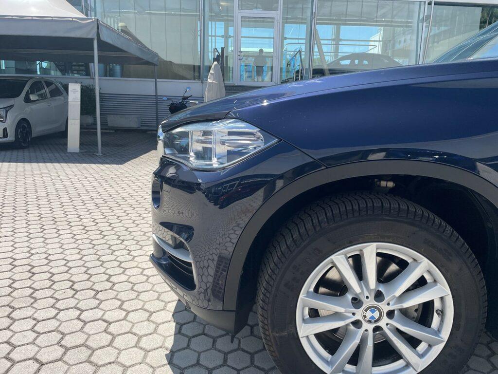 BMW X5 xdrive25d Business 231cv auto