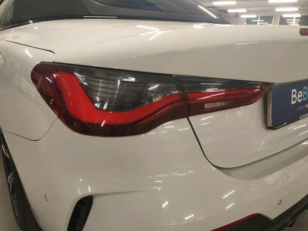 BMW Serie 4 M M440i mhev 48V xdrive auto