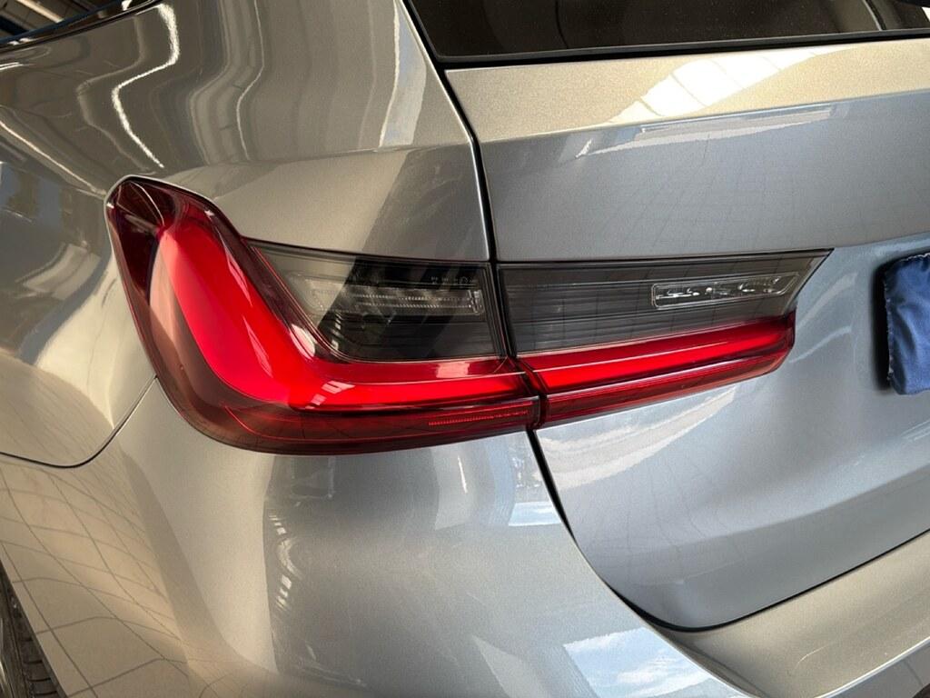 BMW Serie 3 M M340d Touring mhev 48V xdrive auto