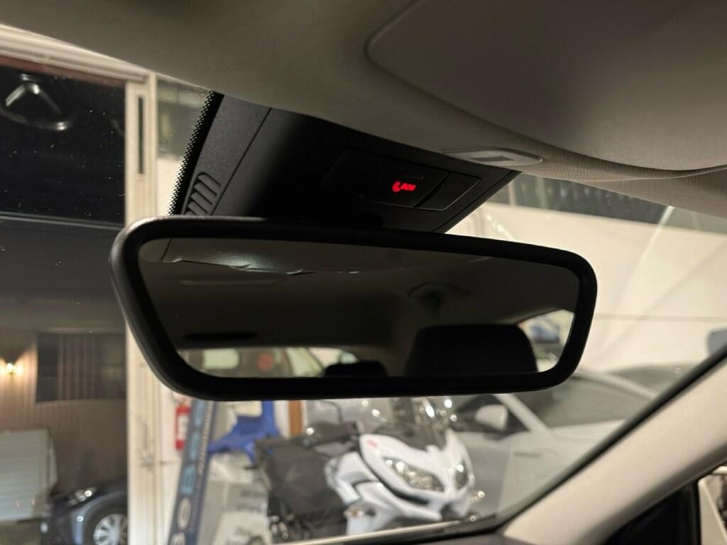 Mercedes Classe A 180 d Executive my16