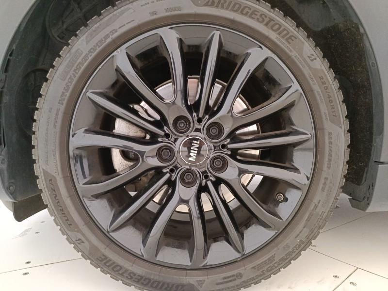 Mini Cooper D Clubman 2.0 D Cooper D Boost Auto