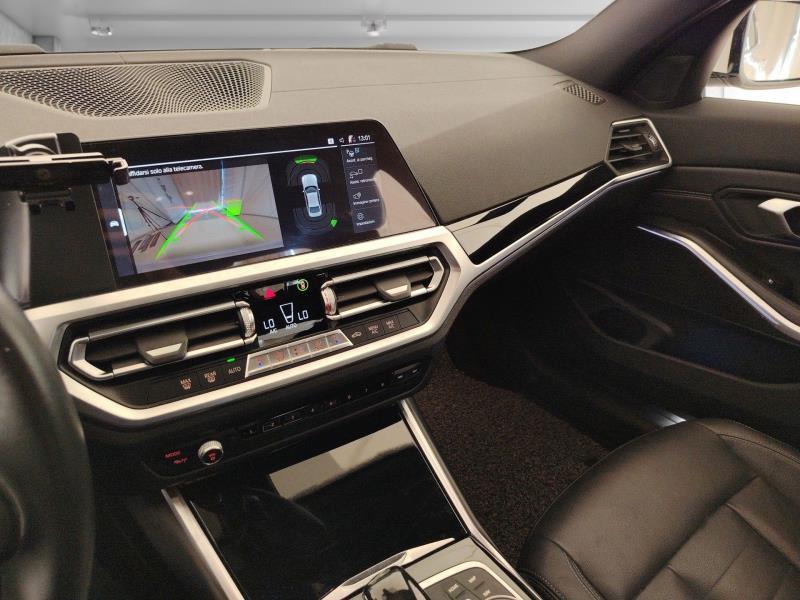 BMW Serie 3 330e Luxury auto