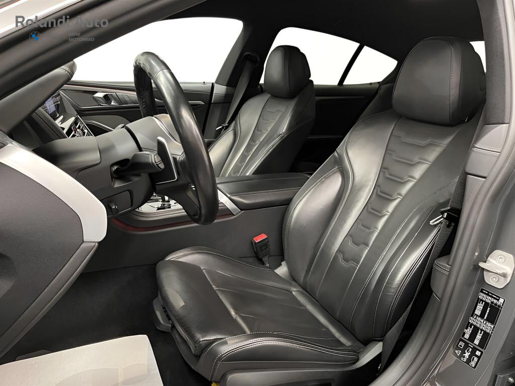 BMW Serie 8 840d Gran Coupe mhev 48V xdrive Individual Composition Msport auto