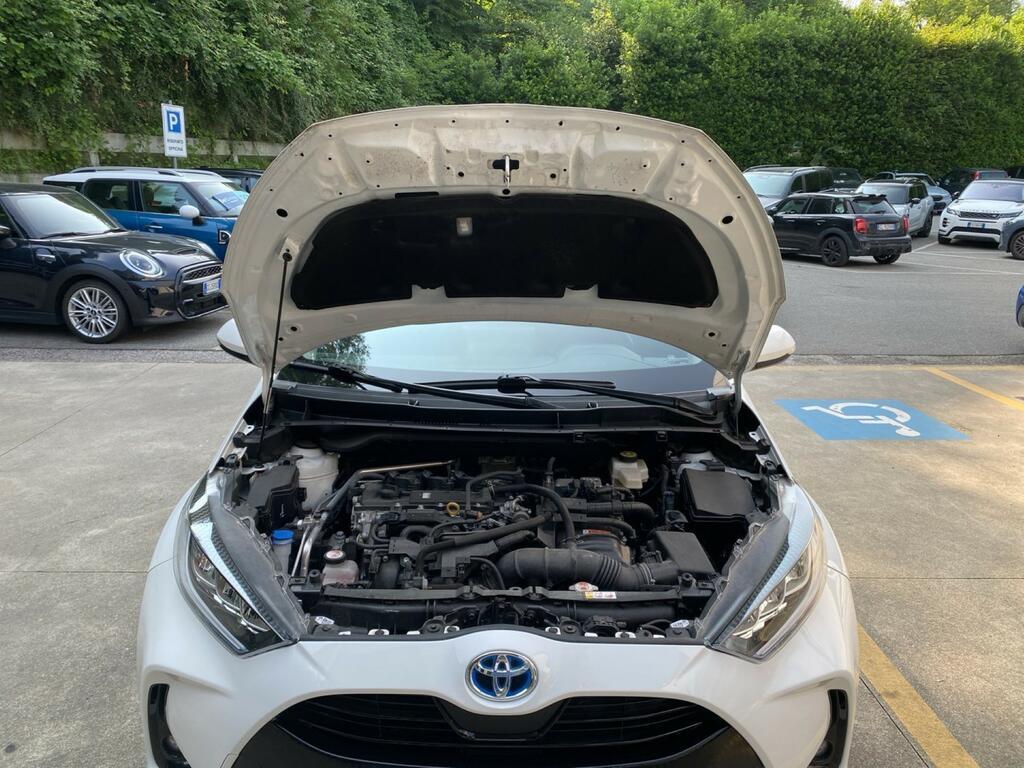 Toyota Yaris 1.5 hybrid Trend