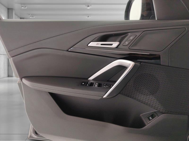 BMW iX1 edrive 20 X-Line