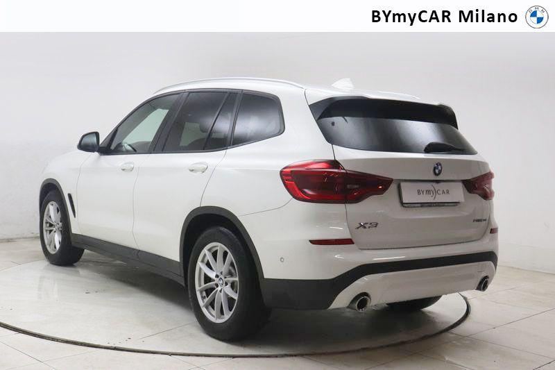 BMW X3 xdrive20i Business Advantage 184cv auto