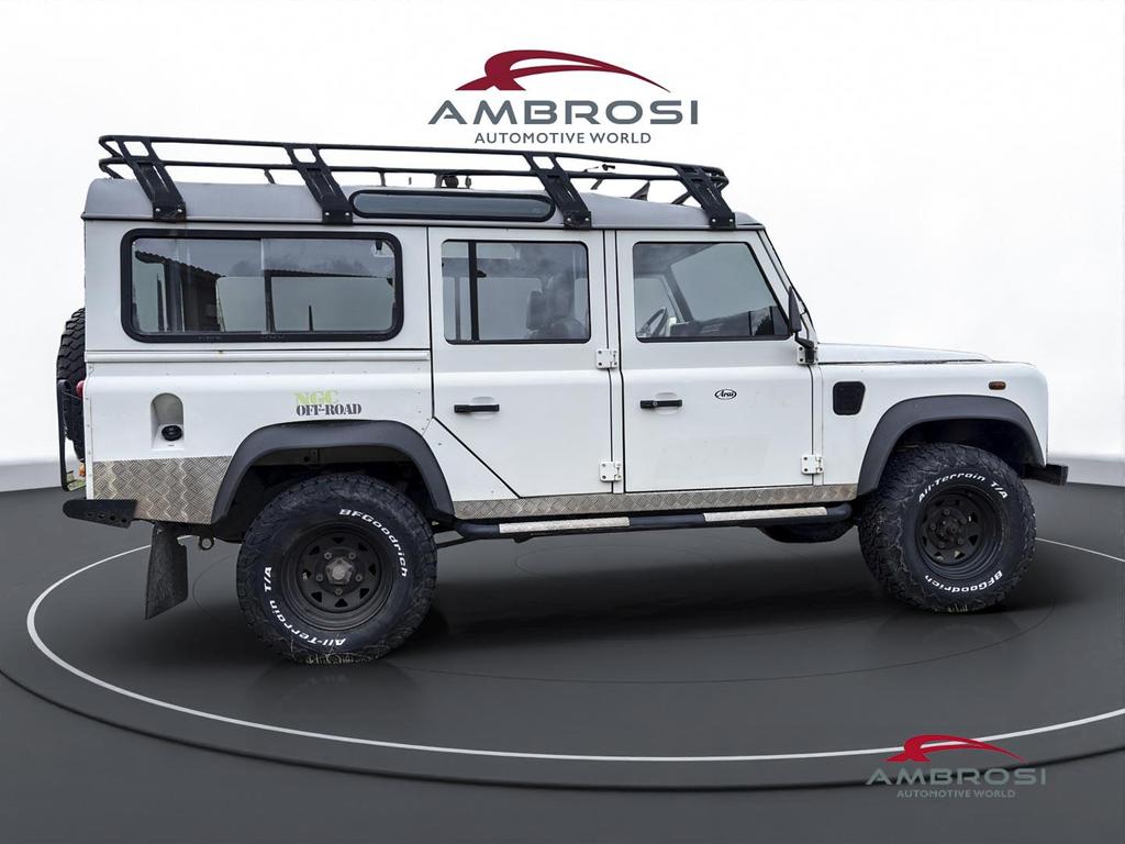 Land Rover Defender 110 2.5 td5 S SW
