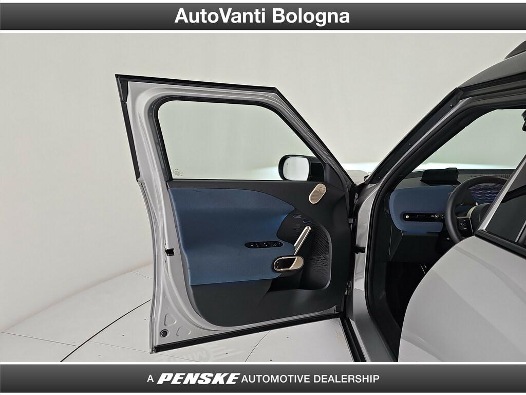 Mini Mini Aceman E Favoured