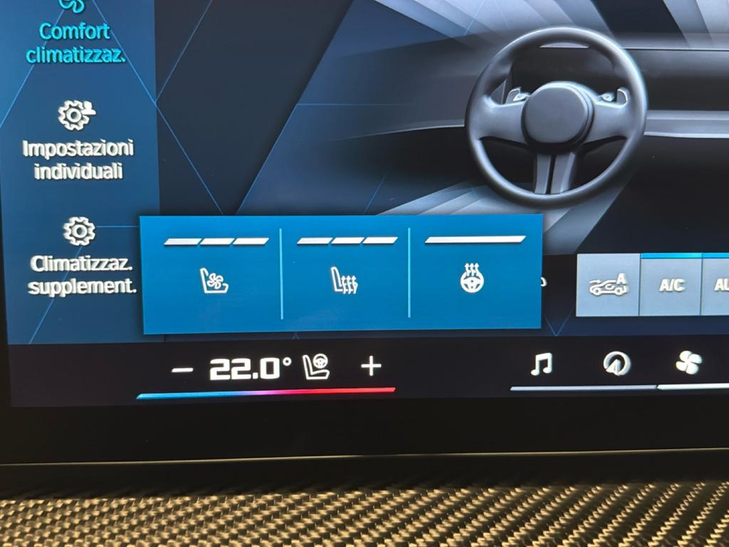BMW XM 4.4 steptronic