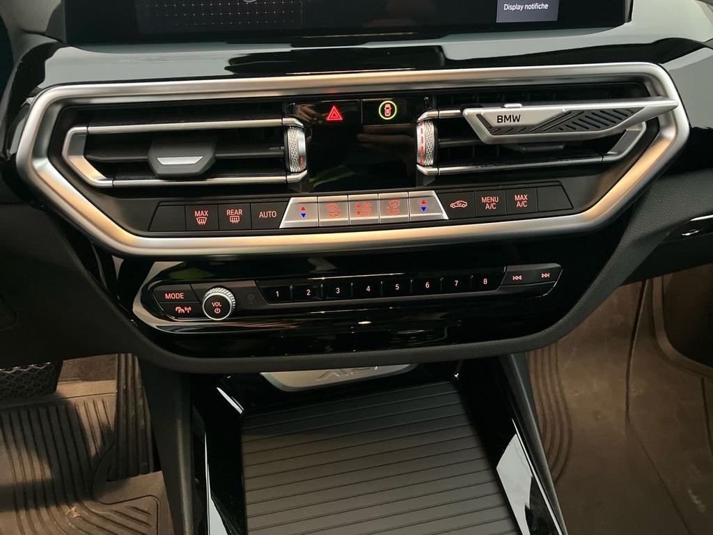 BMW X3 xdrive20d mhev 48V auto
