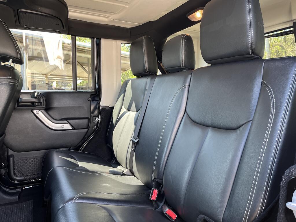 Jeep Wrangler Unlimited 2.8 crd JK Edition auto