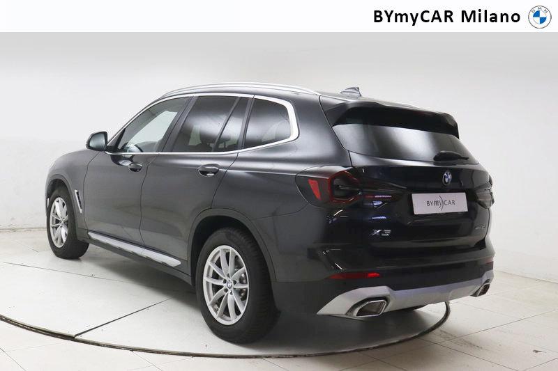 BMW X3 xdrive20d mhev 48V auto