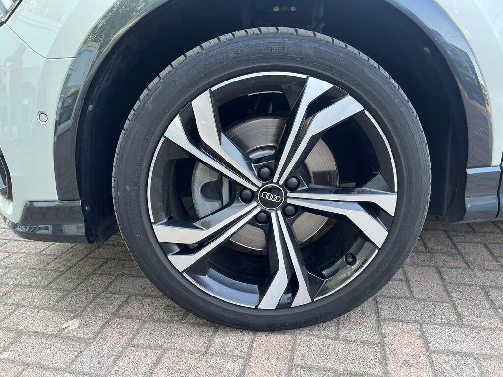 Audi Q3 Sportback 45 2.0 tfsi Identity Black quattro 245cv s.-tronic