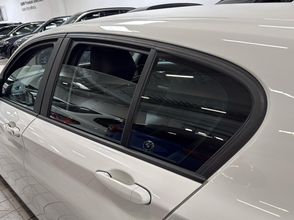 BMW Serie 1 118d Urban 5p