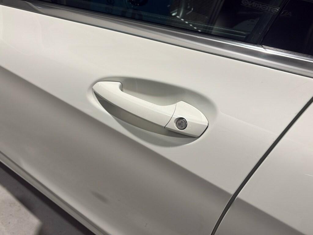 Mercedes Classe A 180 d Executive my16